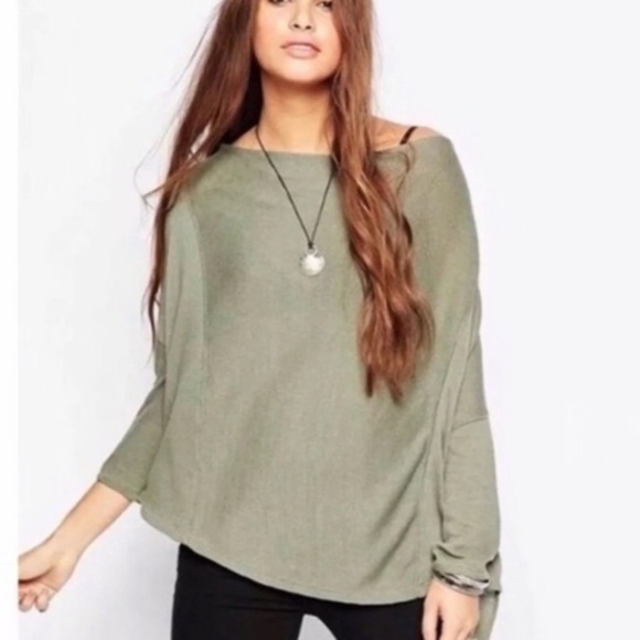 Free People WE THE FREE Lucky Day Tee Top Olive Green Oversized XS NEW - Picture 4 of 4